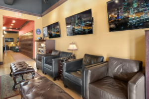 Matador Hauppauge Lounge 1