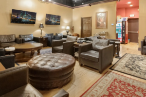 Matador Hauppauge Lounge 5