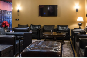 Matador Hauppauge Lounge 9